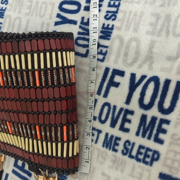 Unique Kenyan hand-made handbag. - Picture 9 of 12